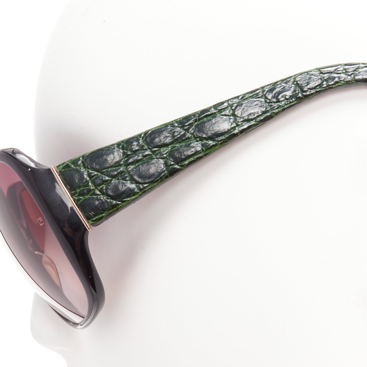 Linda Farrow LFL18 - Detail 1