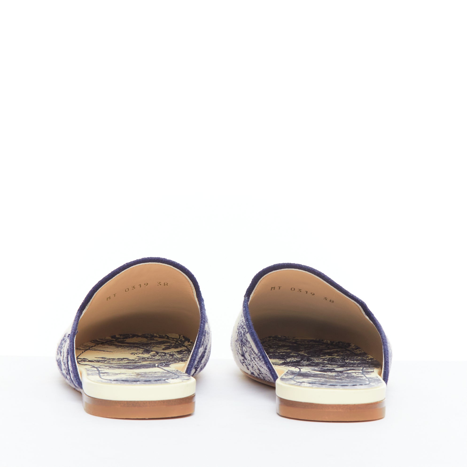 Dior Off - Side view