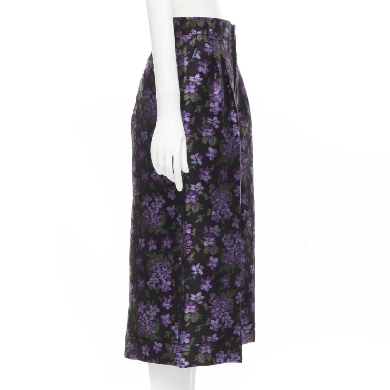Gucci Grosgrain Pleated Shorts Purple Polyester Never worn, with tag - Model View