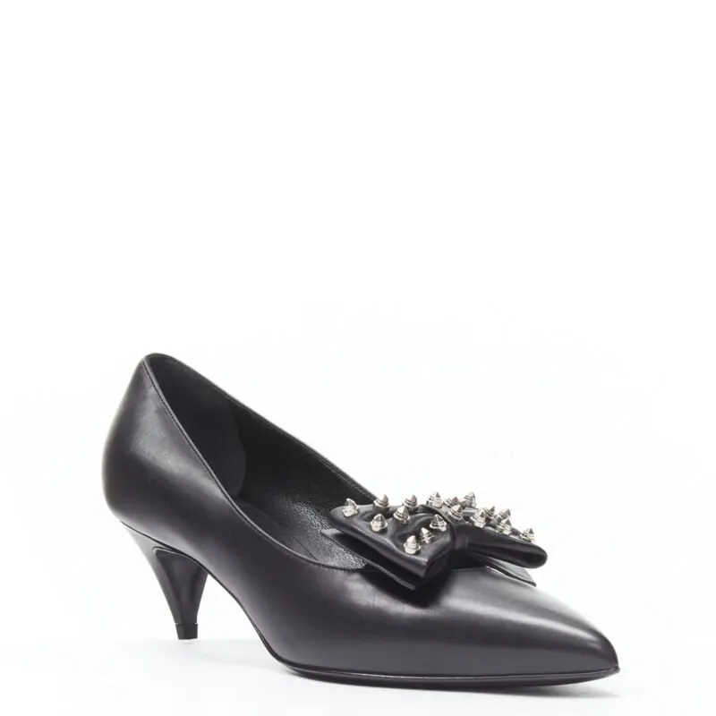 Saint Laurent Studded Bow Pumps Black Leather Never worn - Front View