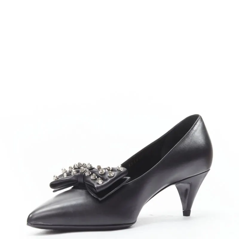 Saint Laurent Studded Bow Pumps Black Leather Never worn - Model View