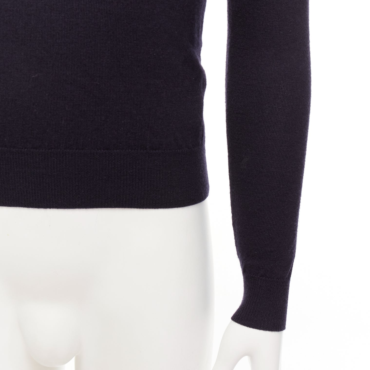 Prada Classic V-neck Sweater - Detail 2