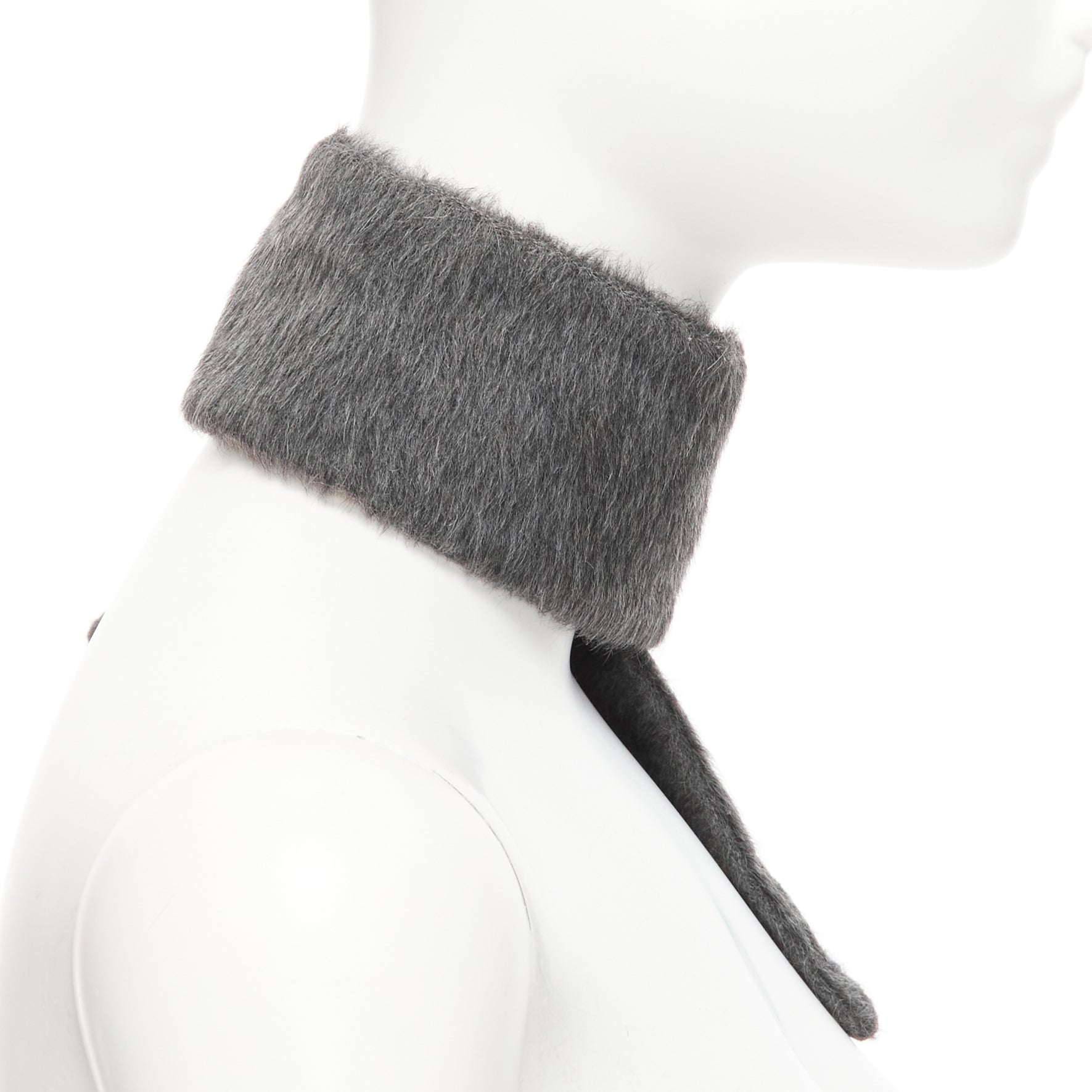 Valentino Garavani Slim Rectangular Scarf - Image 6