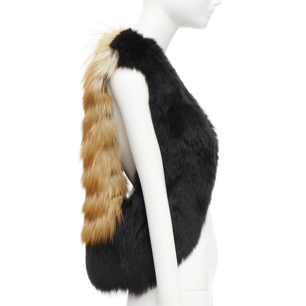 Quentin Veron Black Fur Bolero Vest Black Fur Never worn - Front View