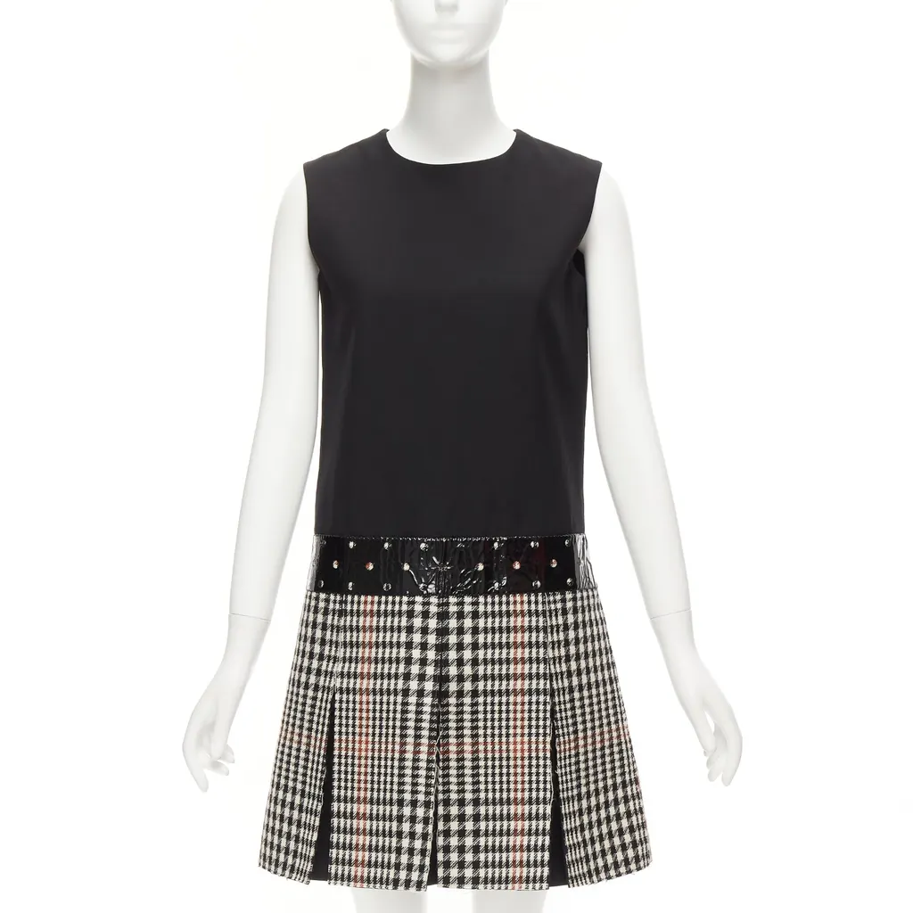 Yves Saint Laurent Houndstooth Fit Dress Black Wool Very good - Front View