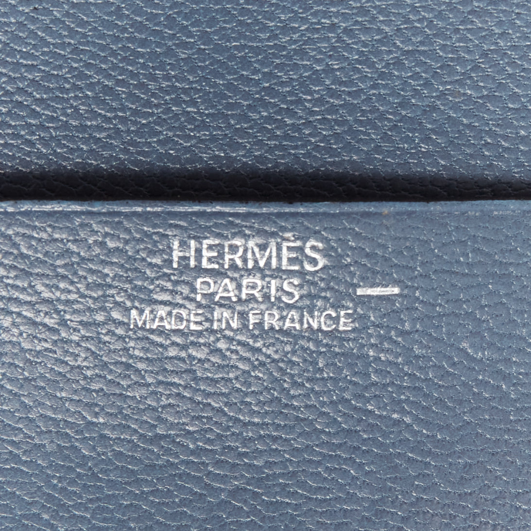Hermès Scaled Leather Wallet - Detail 2