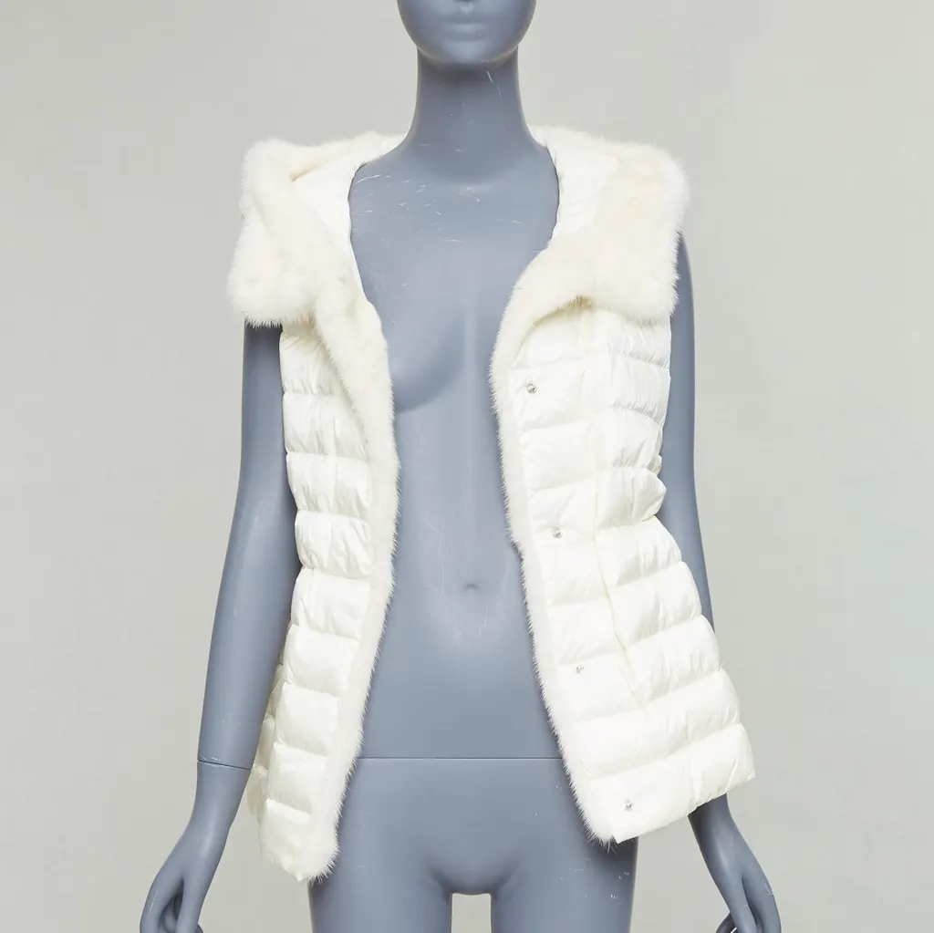 Moncler Beurre Gilet Ecru Very good - Back View