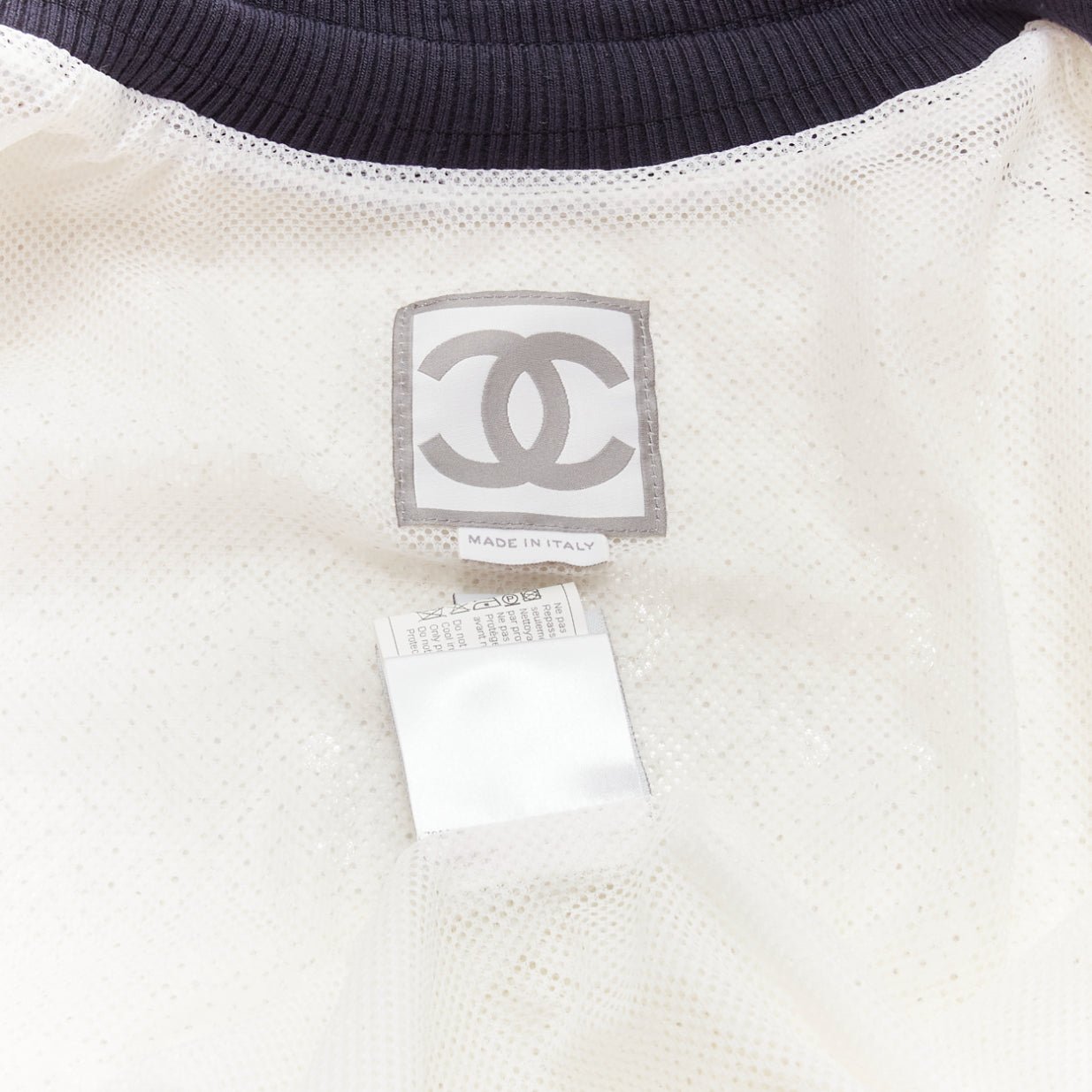 Chanel White Sequin Track Jacket - Image 11