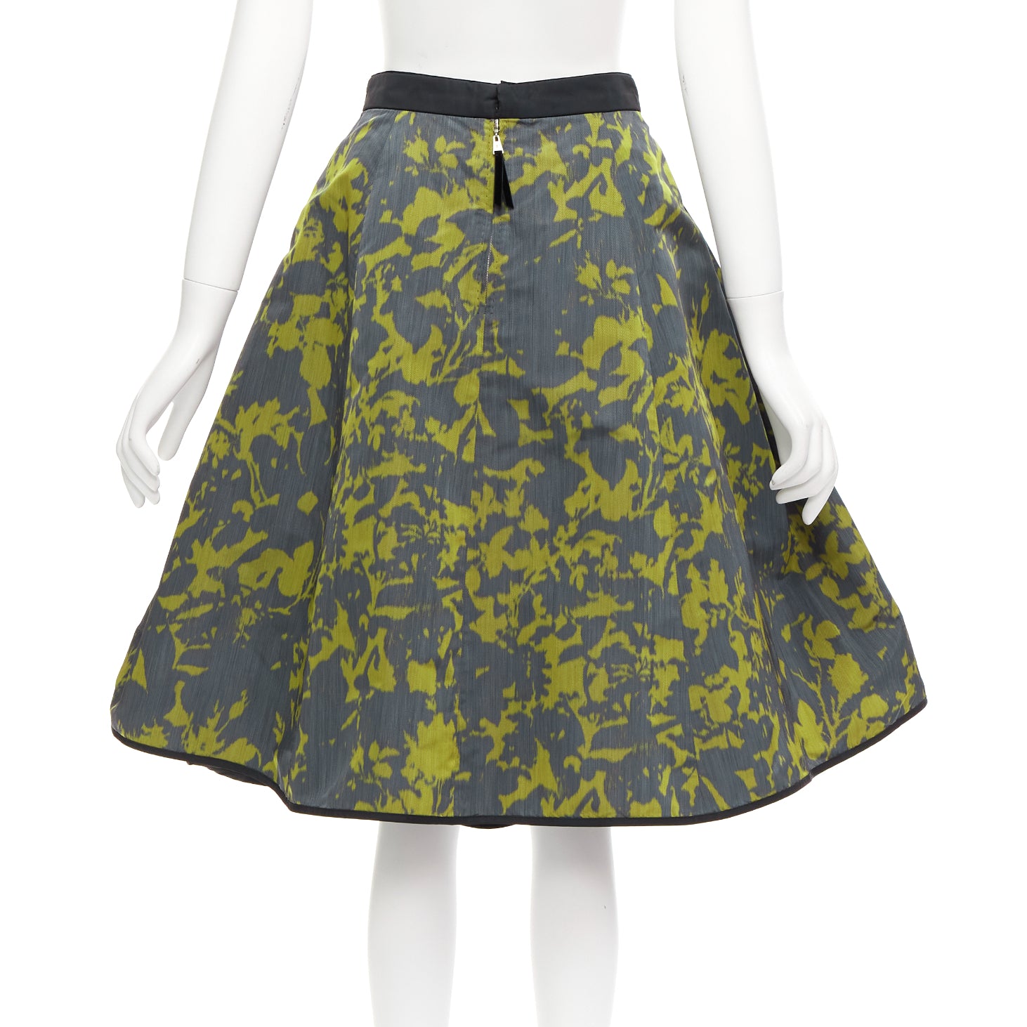 Louis Vuitton Floral Velvet Skirt - Side view