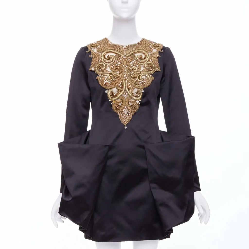 Alexander McQueen Bead Structural Dress Black Silk Very good - Front View