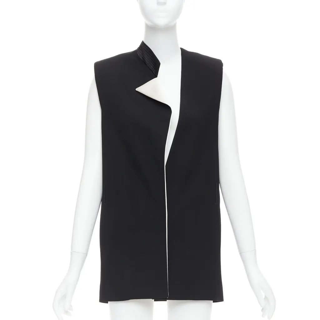 Lanvin Black Padded Boxy Vest Black Wool Never worn - Front View