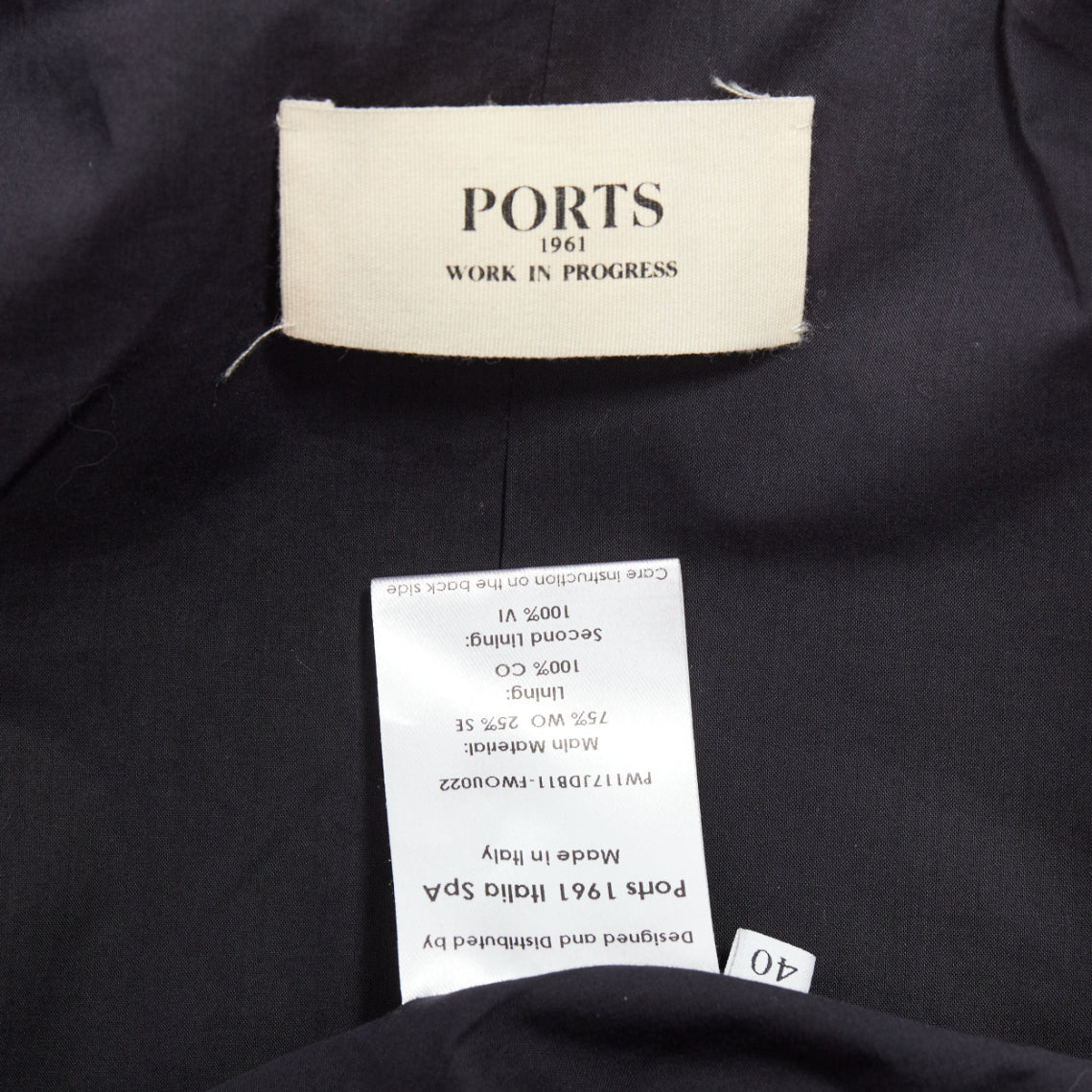 Ports 1961 Black Padded Shoulder Blazer - Image 11