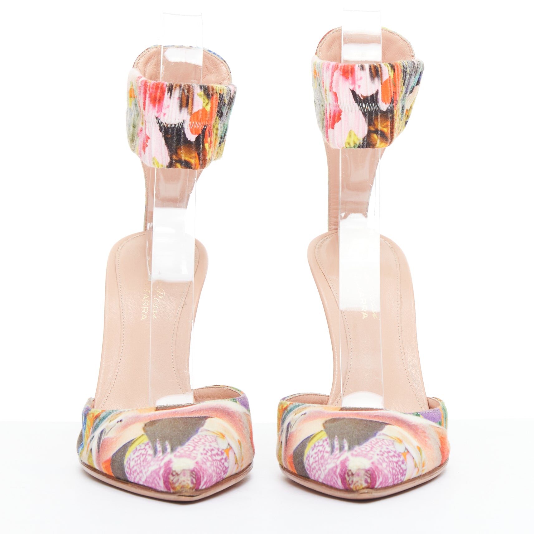 Gianvito Rossi Floral Cuff Pumps - Image 6