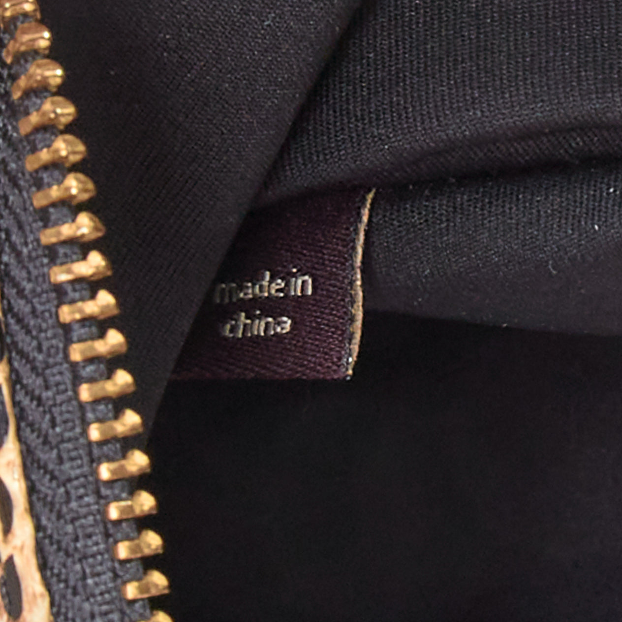 Kotur Printed Leather Zip Pouch - Image 11