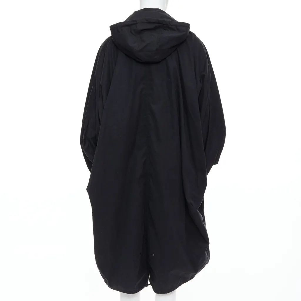 Lemaire Black Cocoon Anorak Coat Black Cotton Fair - Box View
