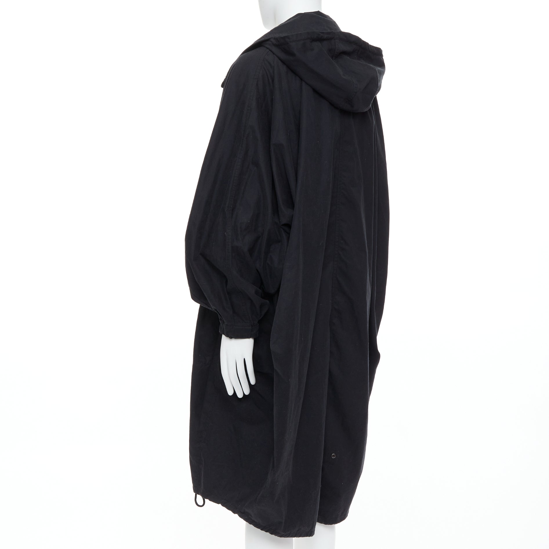 Lemaire Black Cocoon Anorak Coat - Detail 1