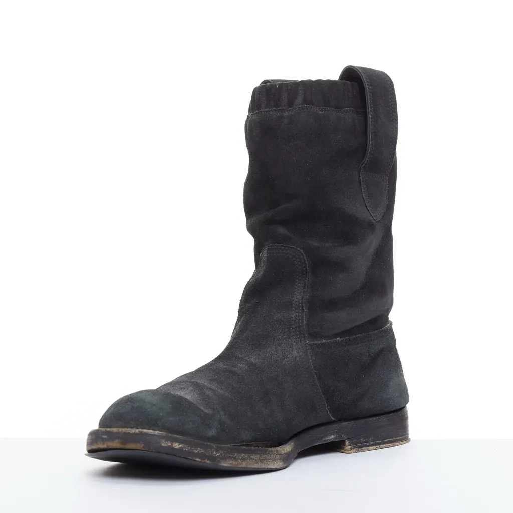 Balenciaga Scaled Buckle Platform Boots Black Leather Fair - Model View