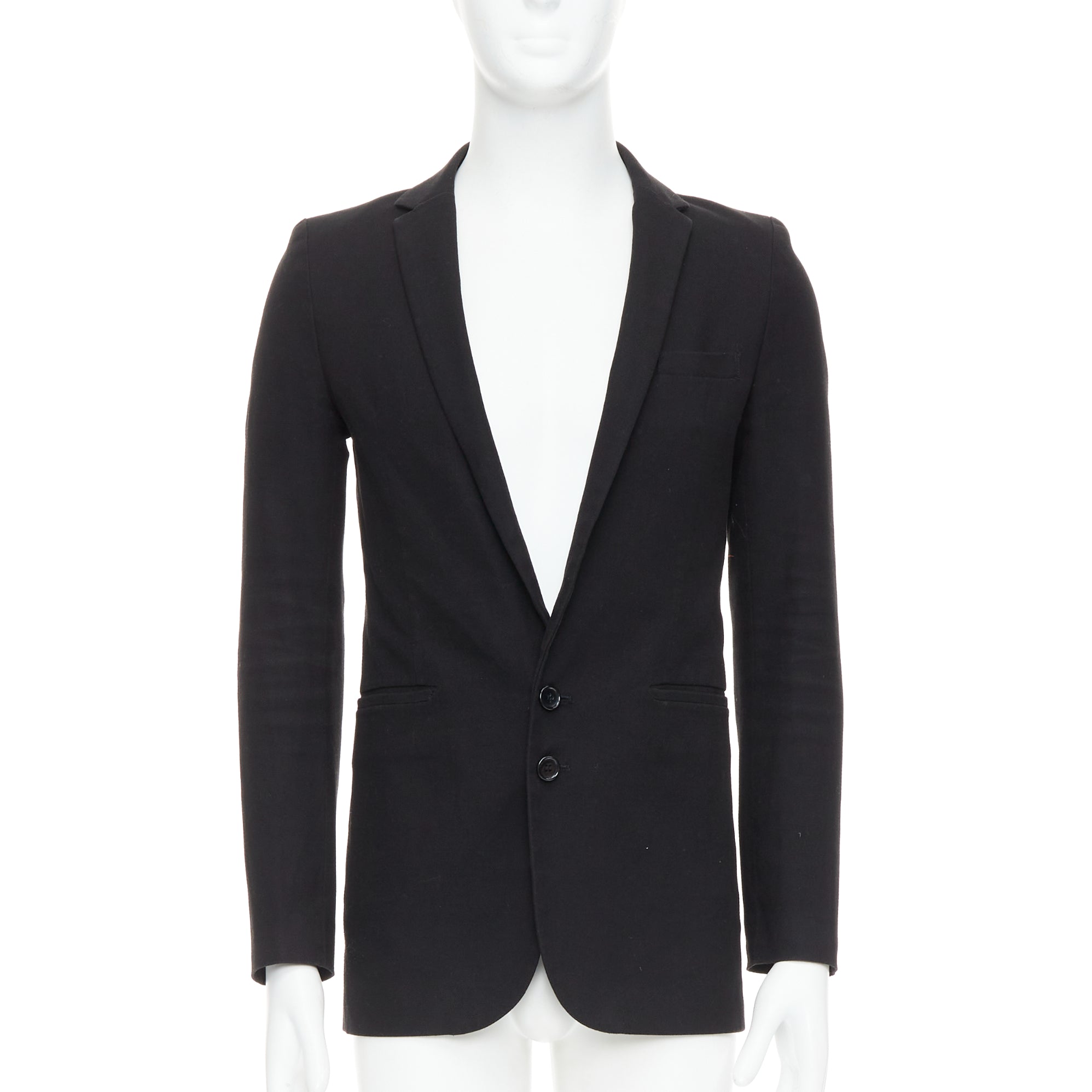 Unsigned / متعددة Black Fitted Blazer