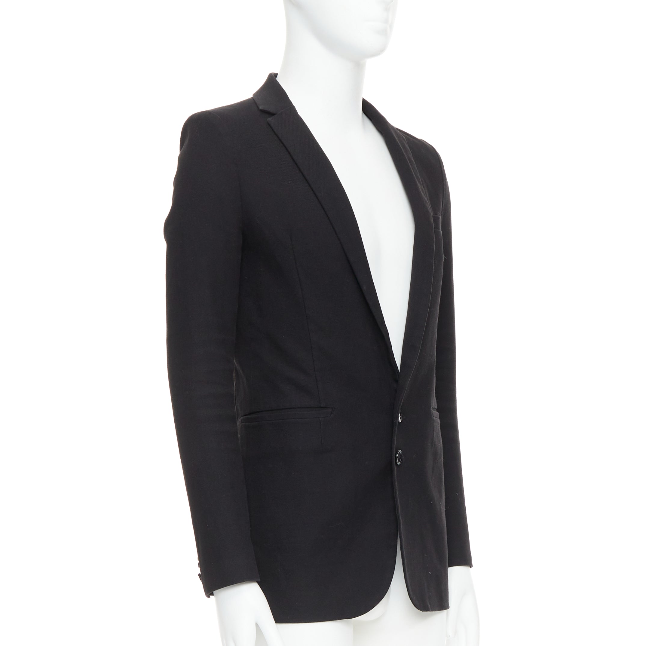 Unsigned / متعددة Black Fitted Blazer - 4