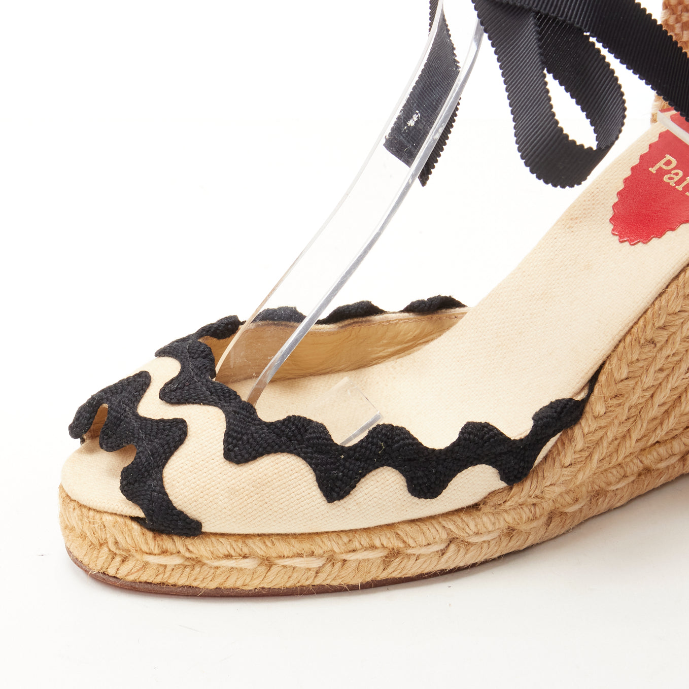 Christian Louboutin Scalloped Espadrilles - Detail 2