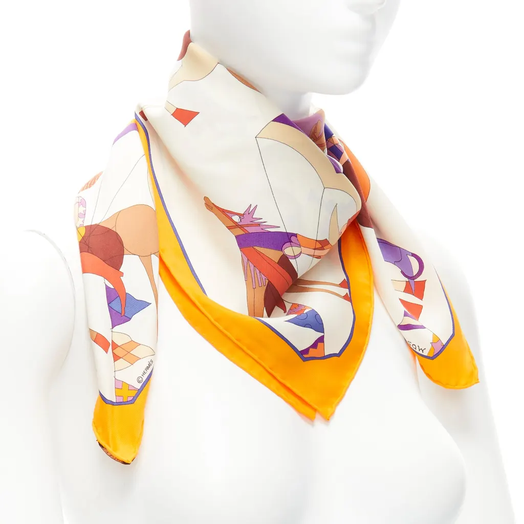 Hermès Amour Cheval Scarf MultiColor Silk Never worn - Inside View
