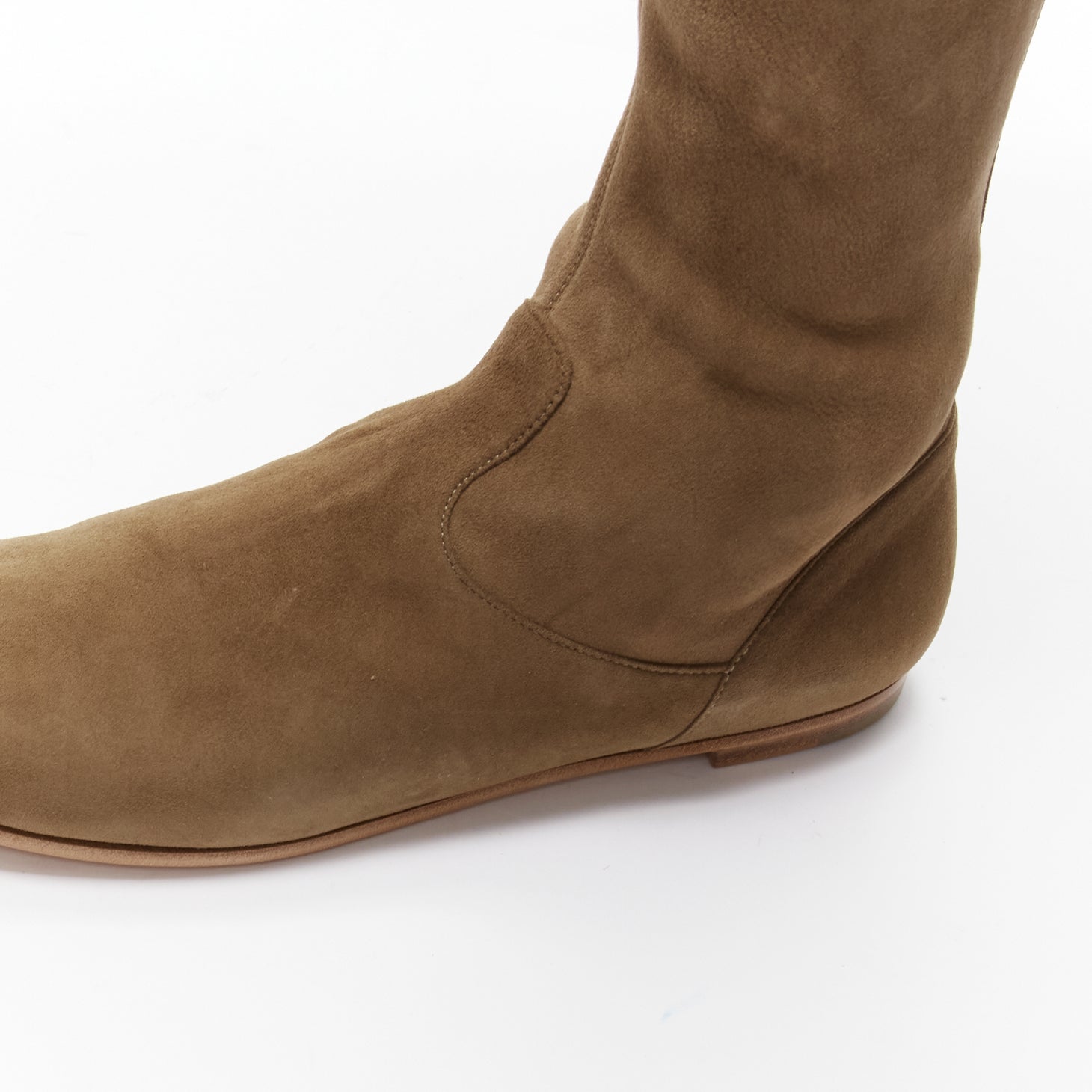 Gianvito Rossi Camoscio - Detail 2