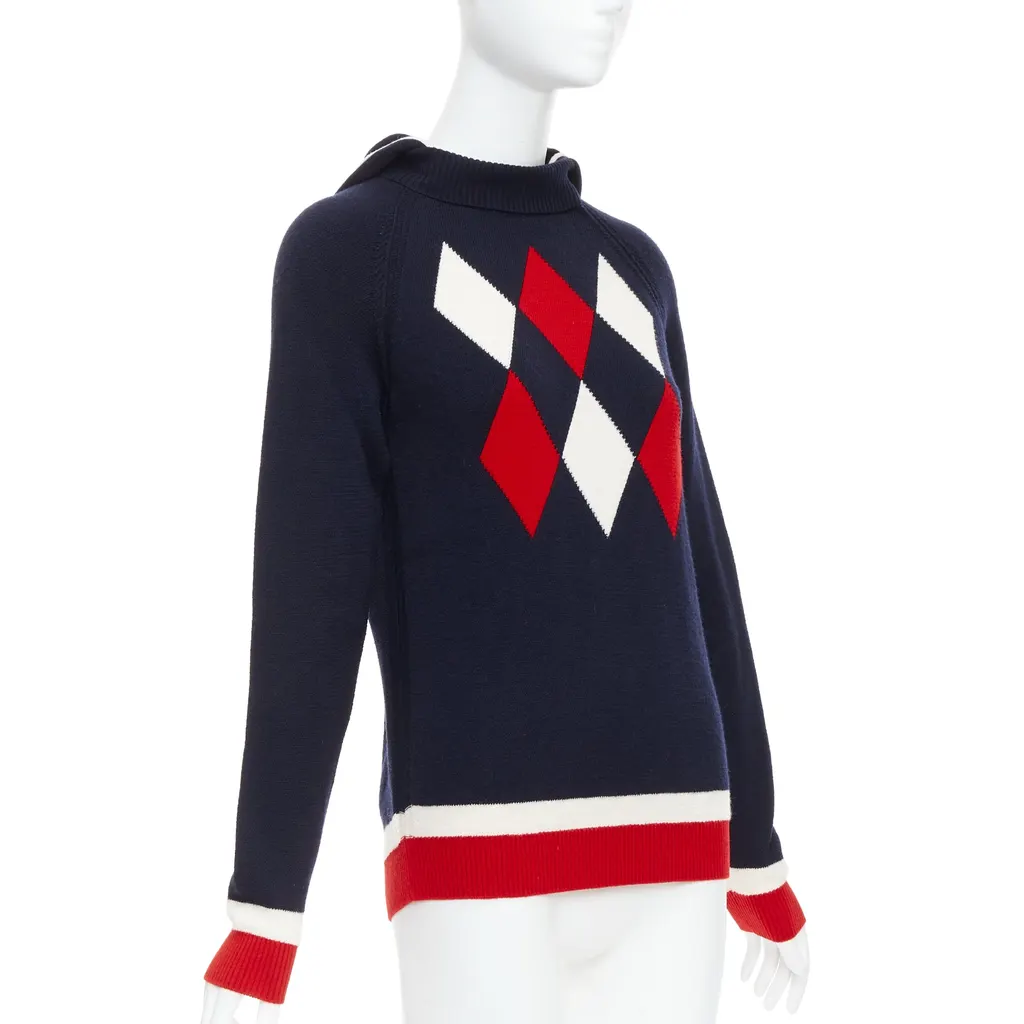 Moncler Argyle Turtleneck Sweater Red Wool Never worn - Inside View