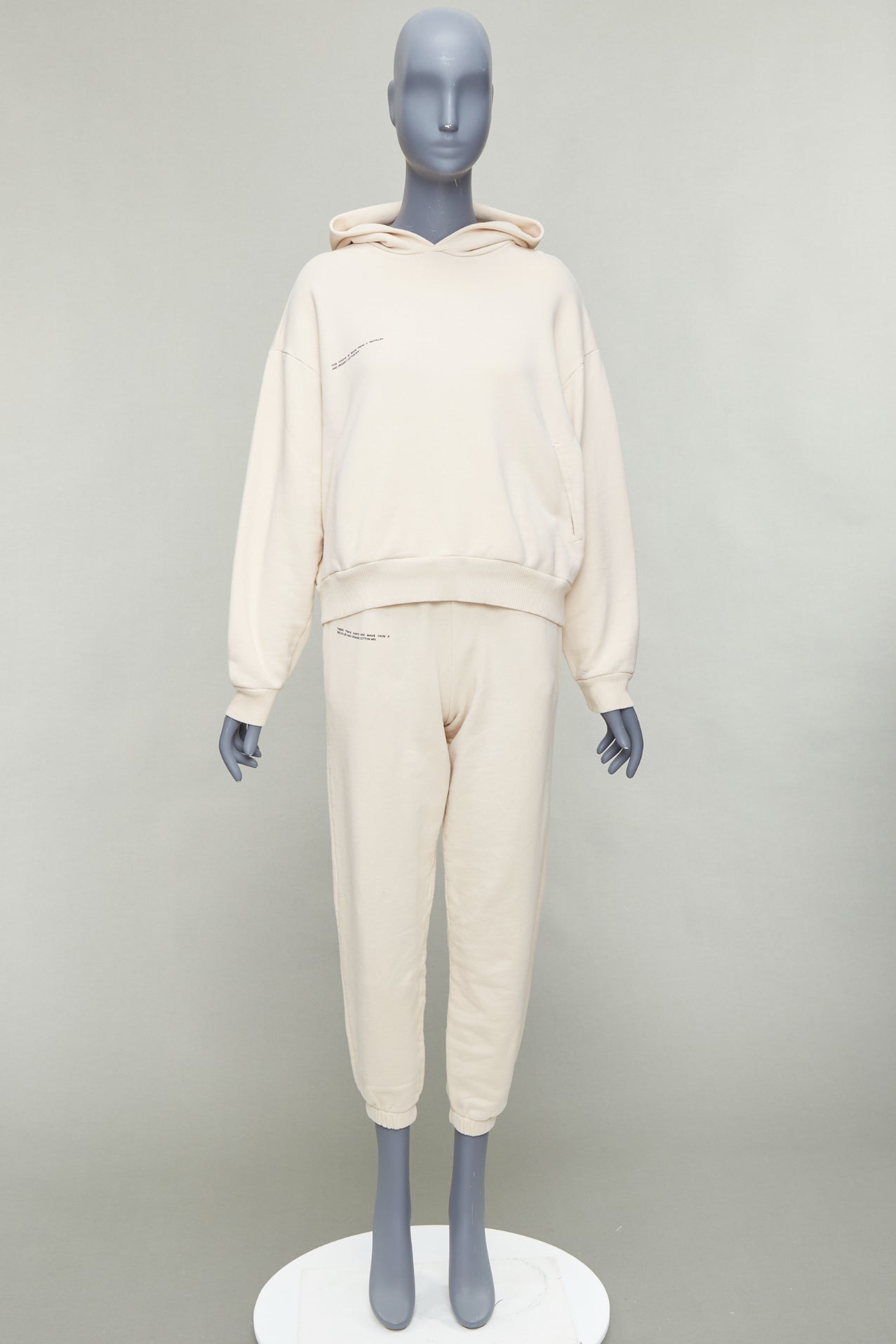 The Pangaia Recycled Cotton Set - Image 13