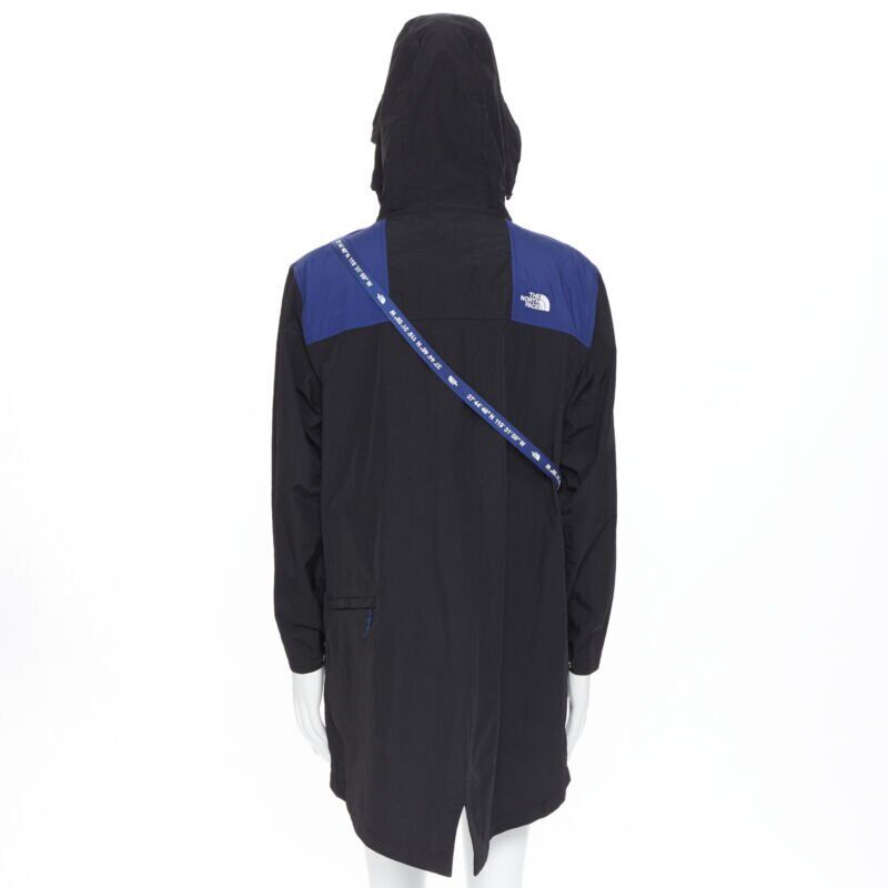 The North Face Blue Bravo Raincoat - Detail 1