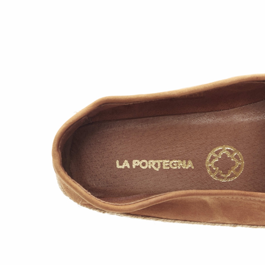 La Portegna Cut Out Boots - Image 11