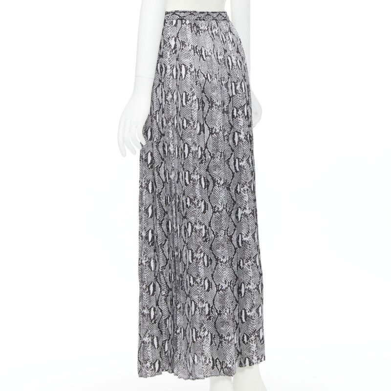 Michael Kors Scaled Leather Skirt - Detail 1