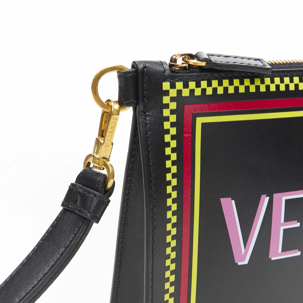 Versace Graphic Zip Pouch - Detail 1