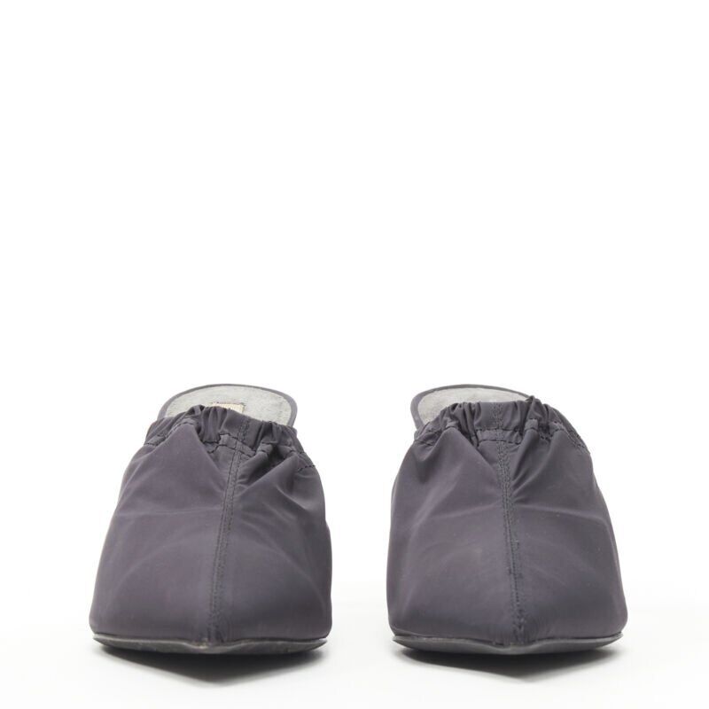 Yeezy Track pants mule - Image 6