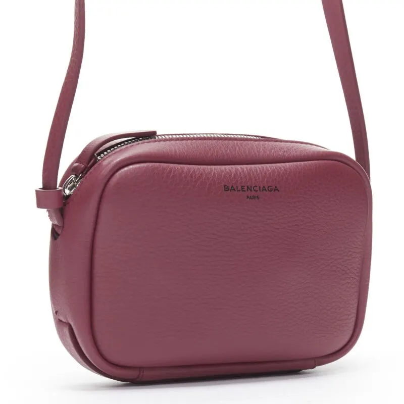 Balenciaga Black Logo Camera Bag Red Leather Never worn - Inside View