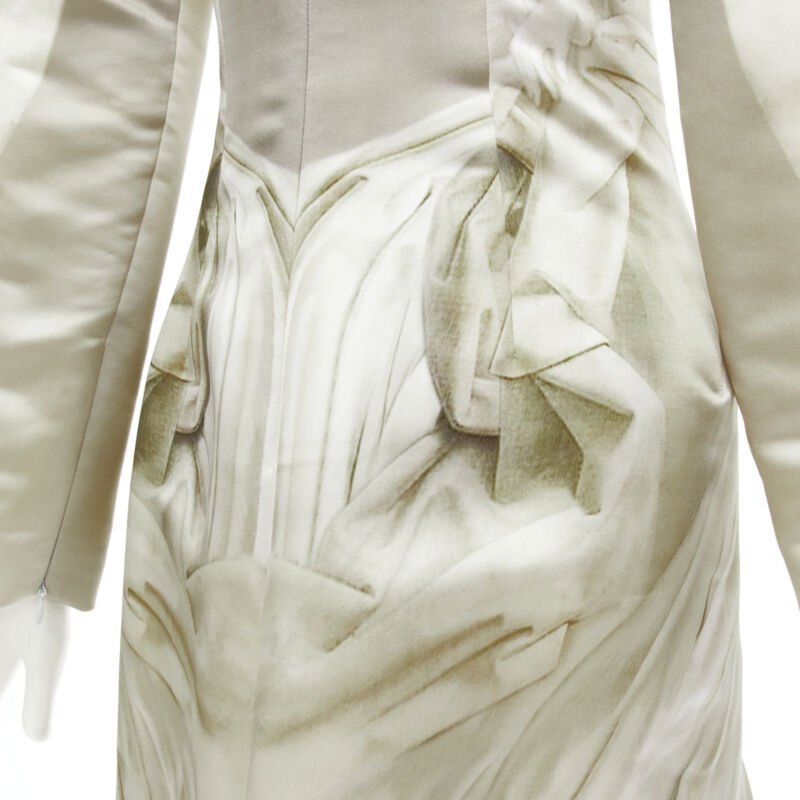 Alexander Mcqueen Embellished Skirt Gown - Image 11