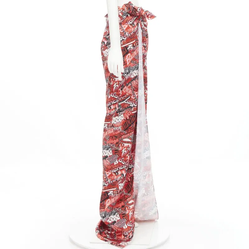 Balenciaga Logo Print Skirt Red Viscose Never worn, with tag - Model View