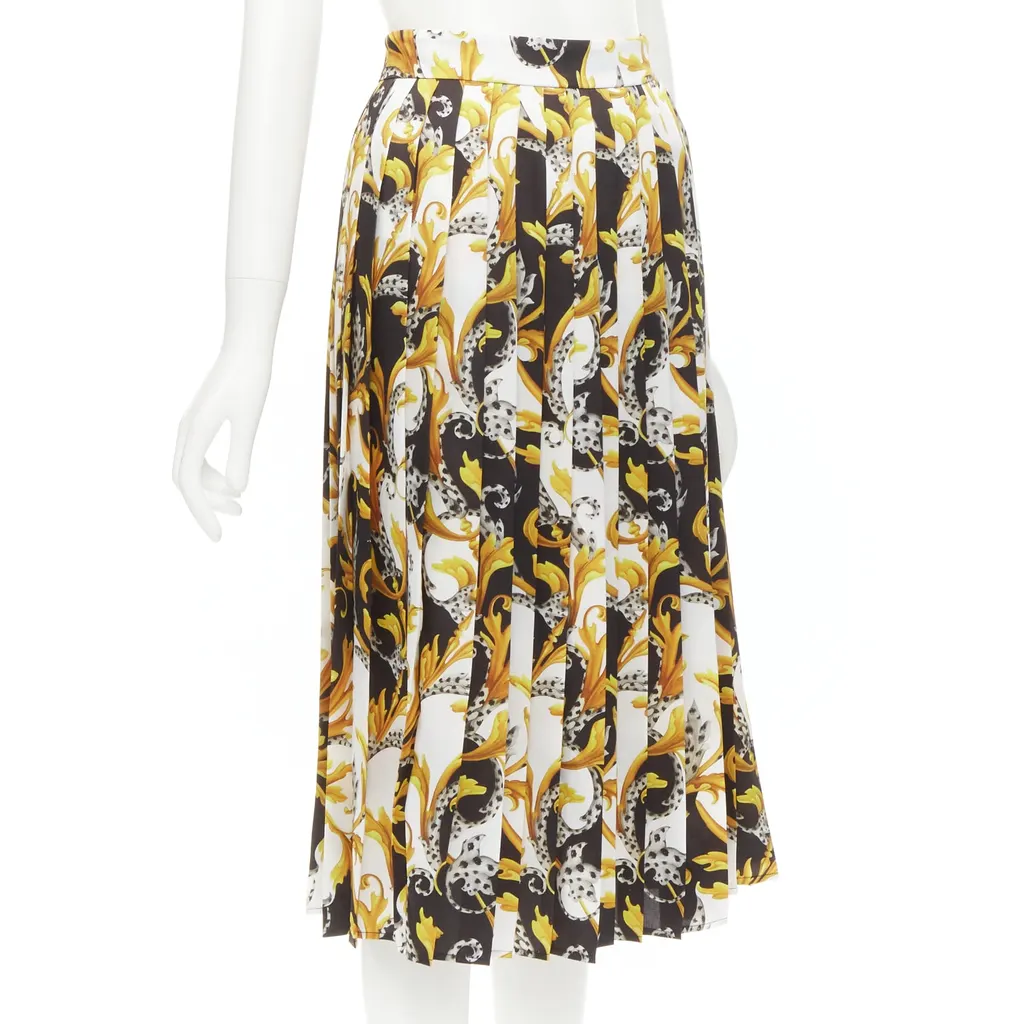 Versace Barocco Acanthus Skirt Black Polyester Never worn, with tag - Inside View