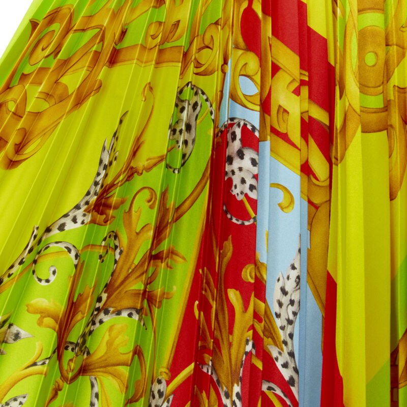 Versace Medusa Pleat Skirt - Image 10