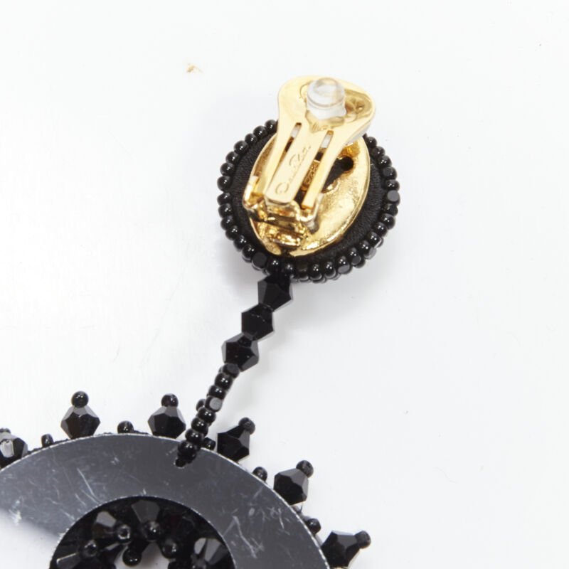 Oscar De La Renta Bold Disc earring - Detail 1