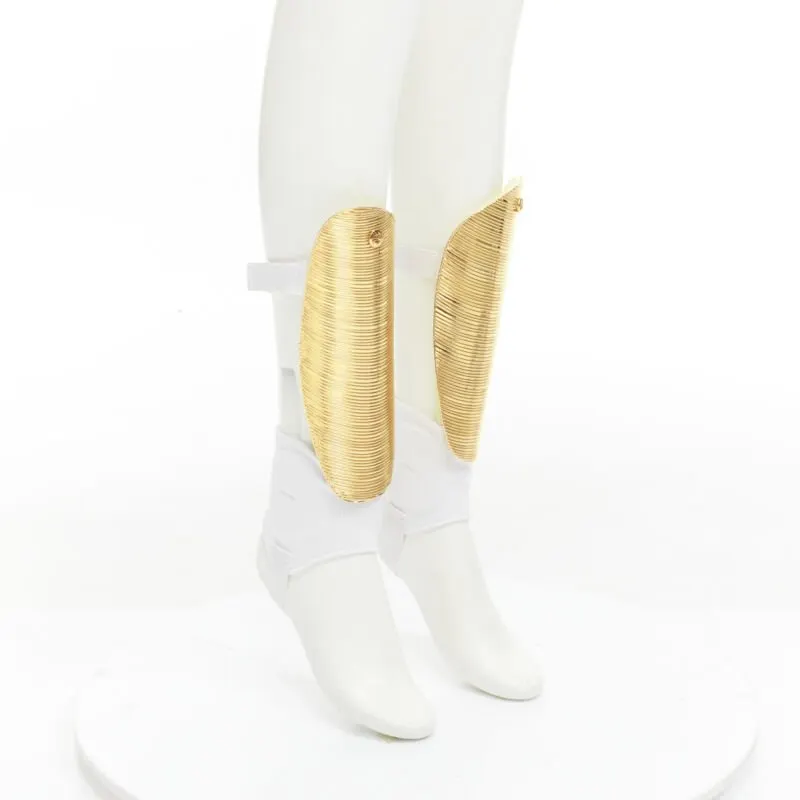Gucci GG Shin Guards Gold Metal Fair - Inside View