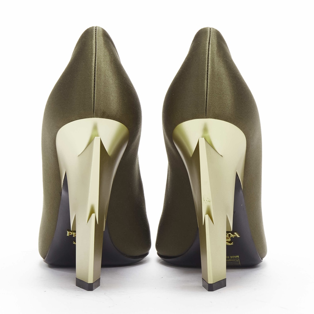 Prada Silk Gold Heels - Detail 1