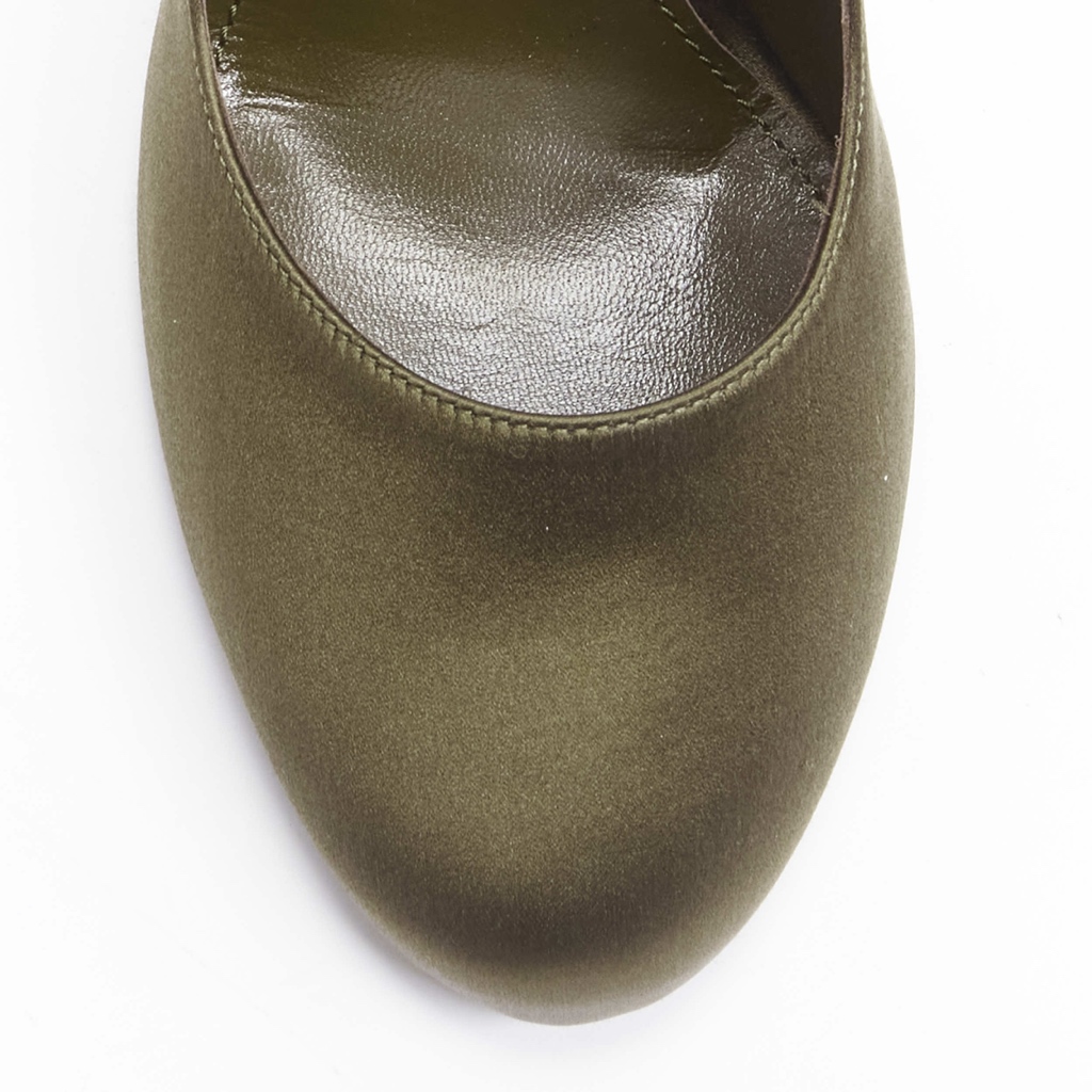 Prada Silk Gold Heels - Image 10