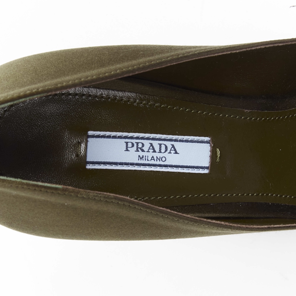 Prada Silk Gold Heels - Image 12