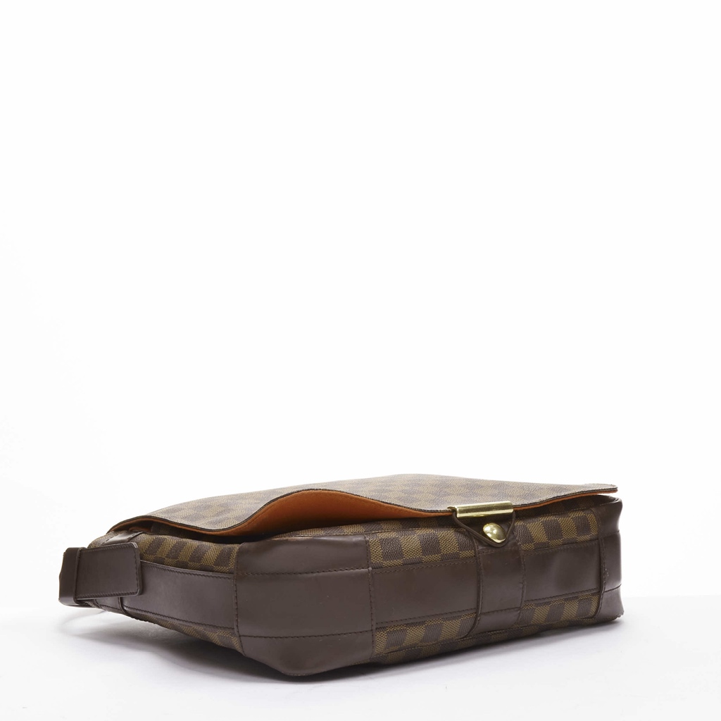 Louis Vuitton Bastille - Detail 1