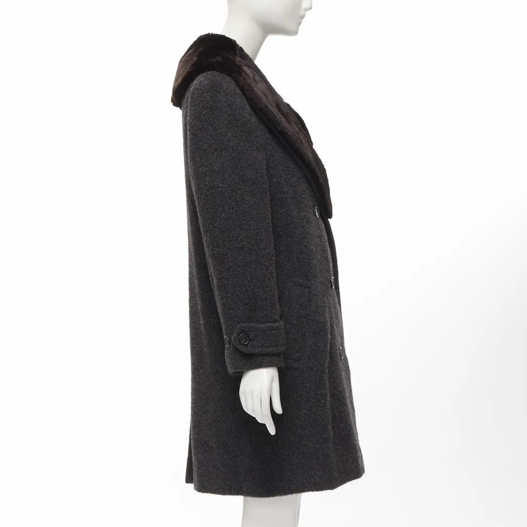 Gucci Grey Alpaca Coat Grey Very good - Box View