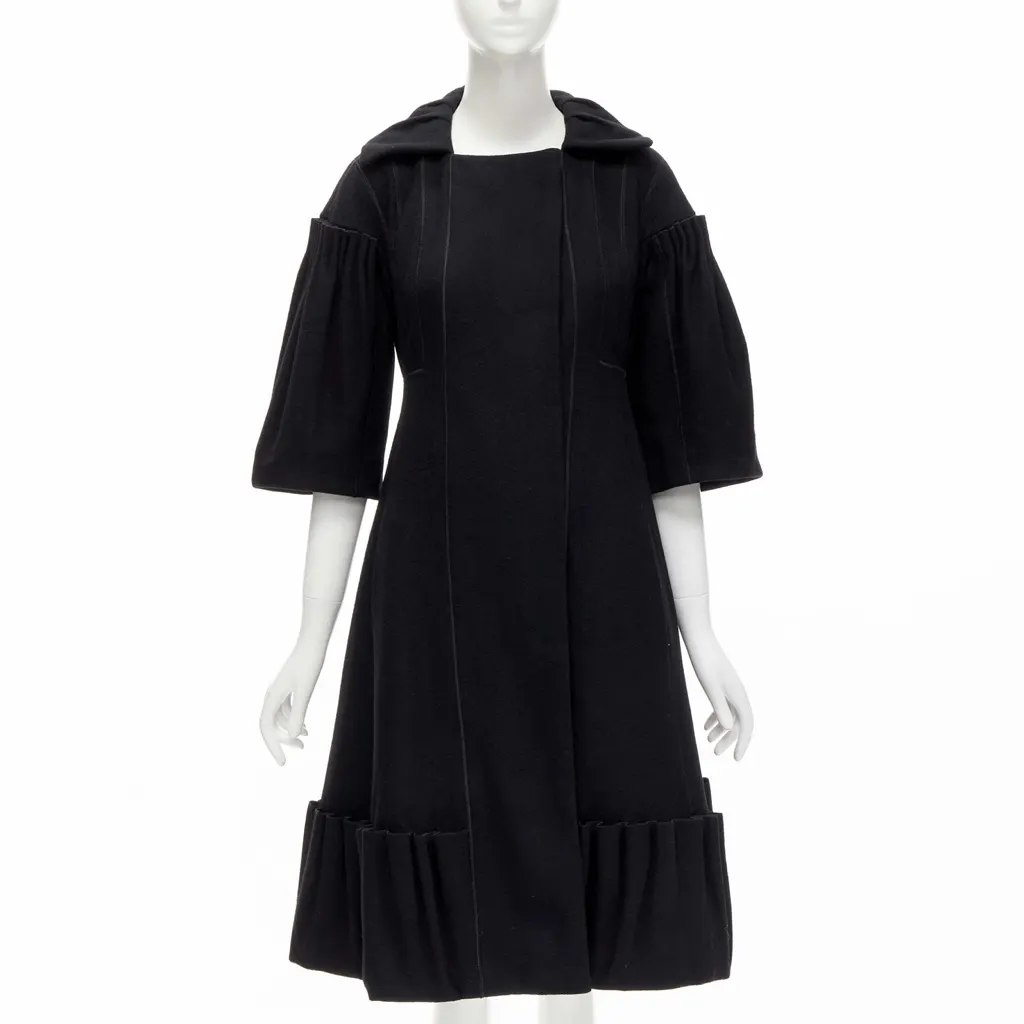 Louis Vuitton Black Victorian Coat Black Wool Very good - Front View