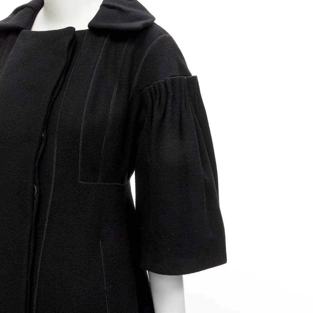 Louis Vuitton Black Victorian Coat Black Wool Very good - Back View