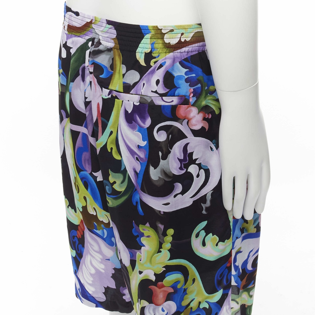 Versace Colorful Baroque Shorts - Detail 1