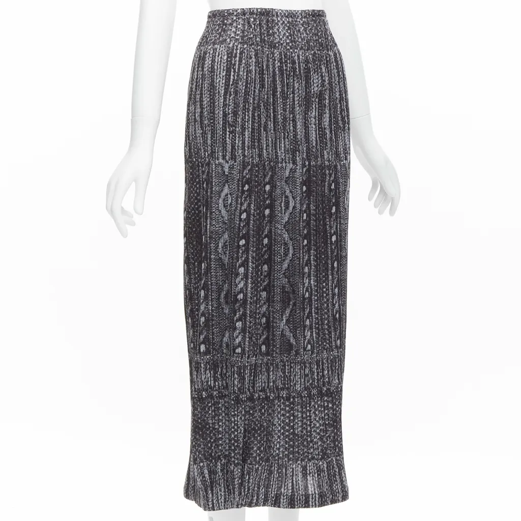 Issey Miyake Cable Knit Skirt Grey Polyester Never worn - Back View