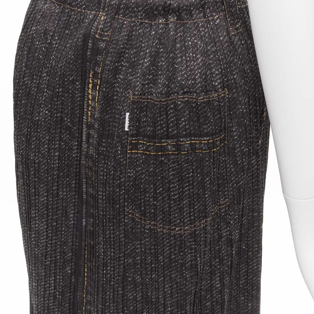 Issey Miyake Trompe L'oeil Skirt - Back view